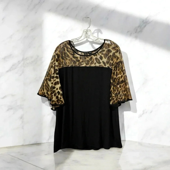 Kim & Cami, Plus-Size Leopard Print Contrast Blouse, 1X, Black et Tan π - Picture 1 of 7